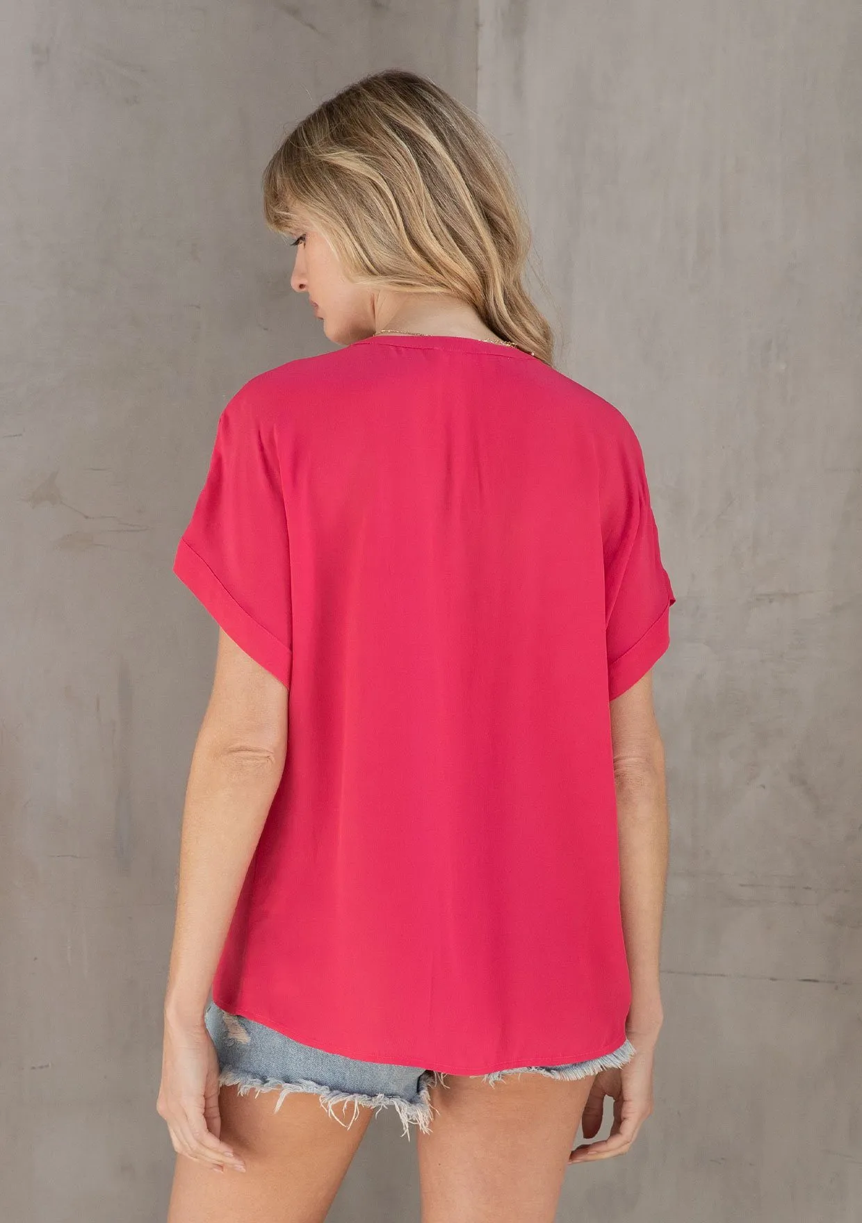 Look Back Cuffed Tee