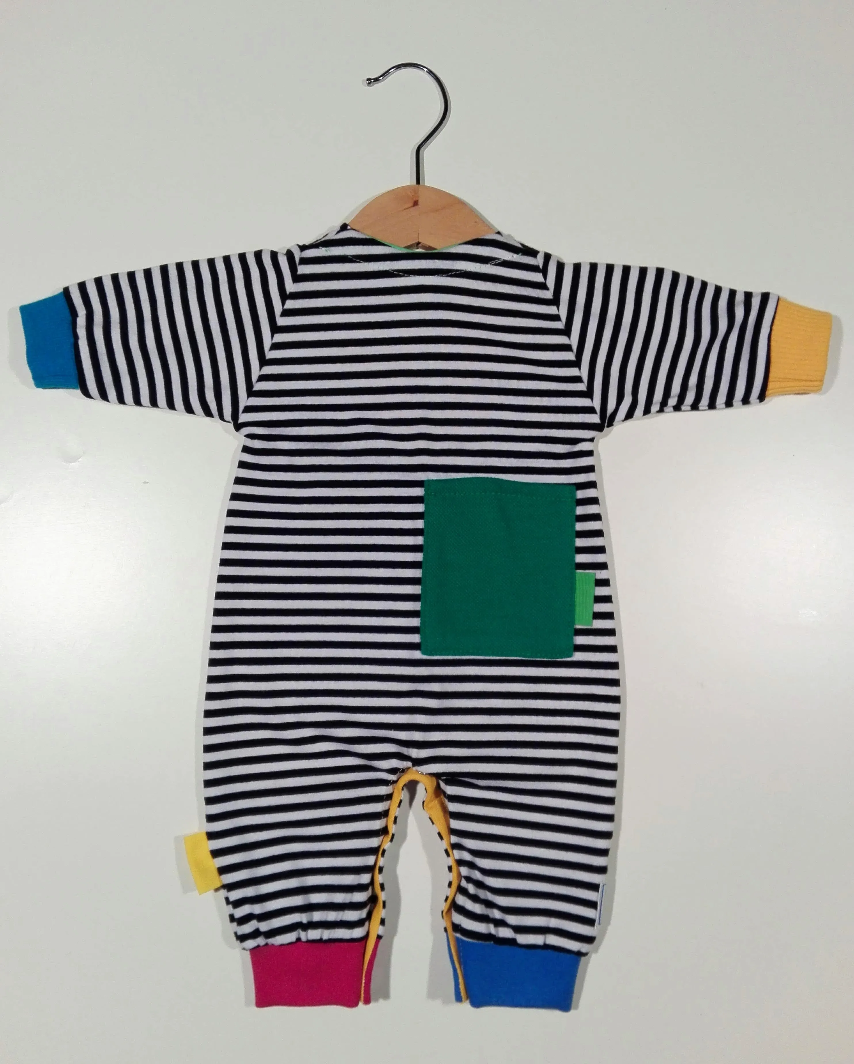 Onesie in cotton with pockets