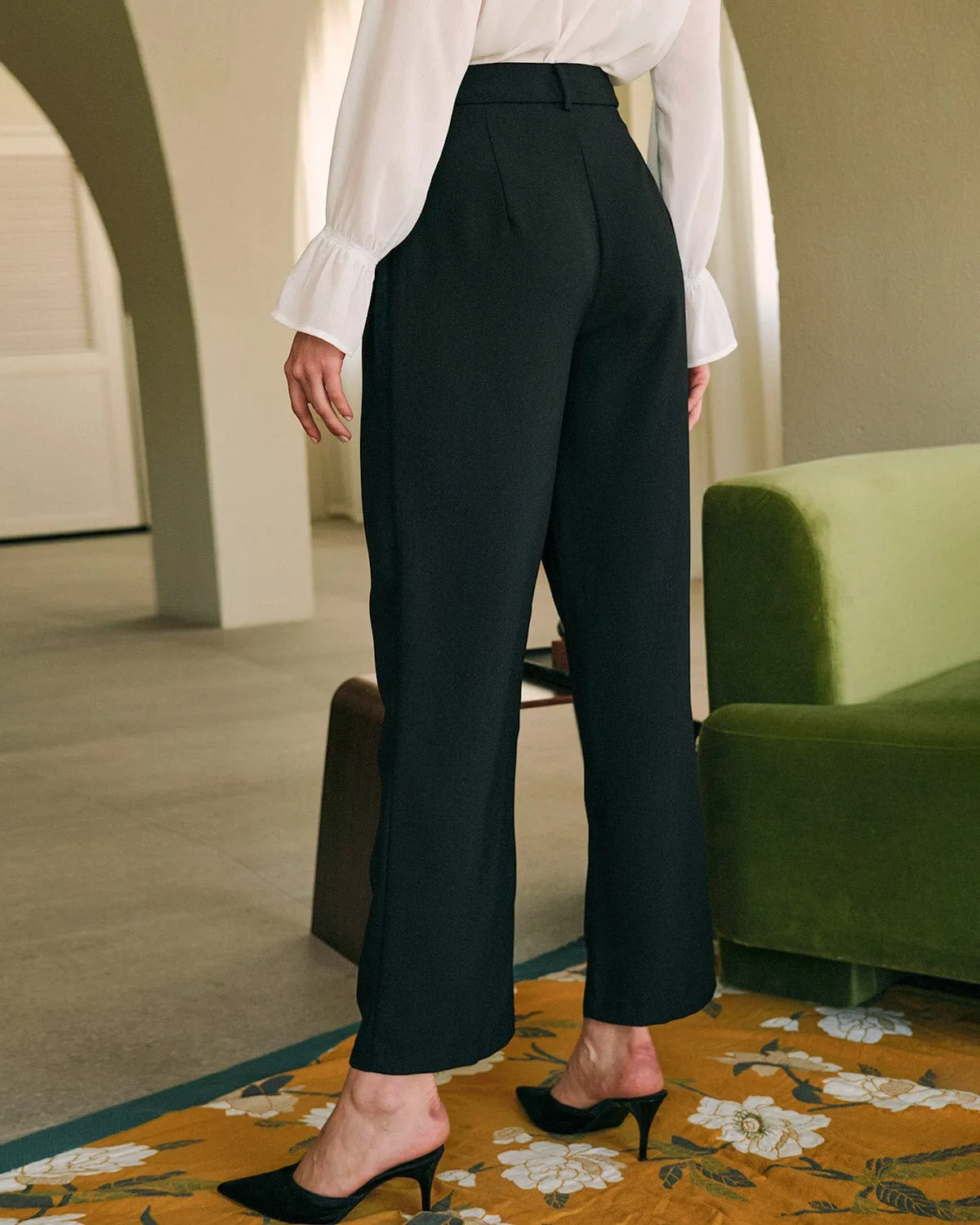 The Solid Pleated High-waisted Pants